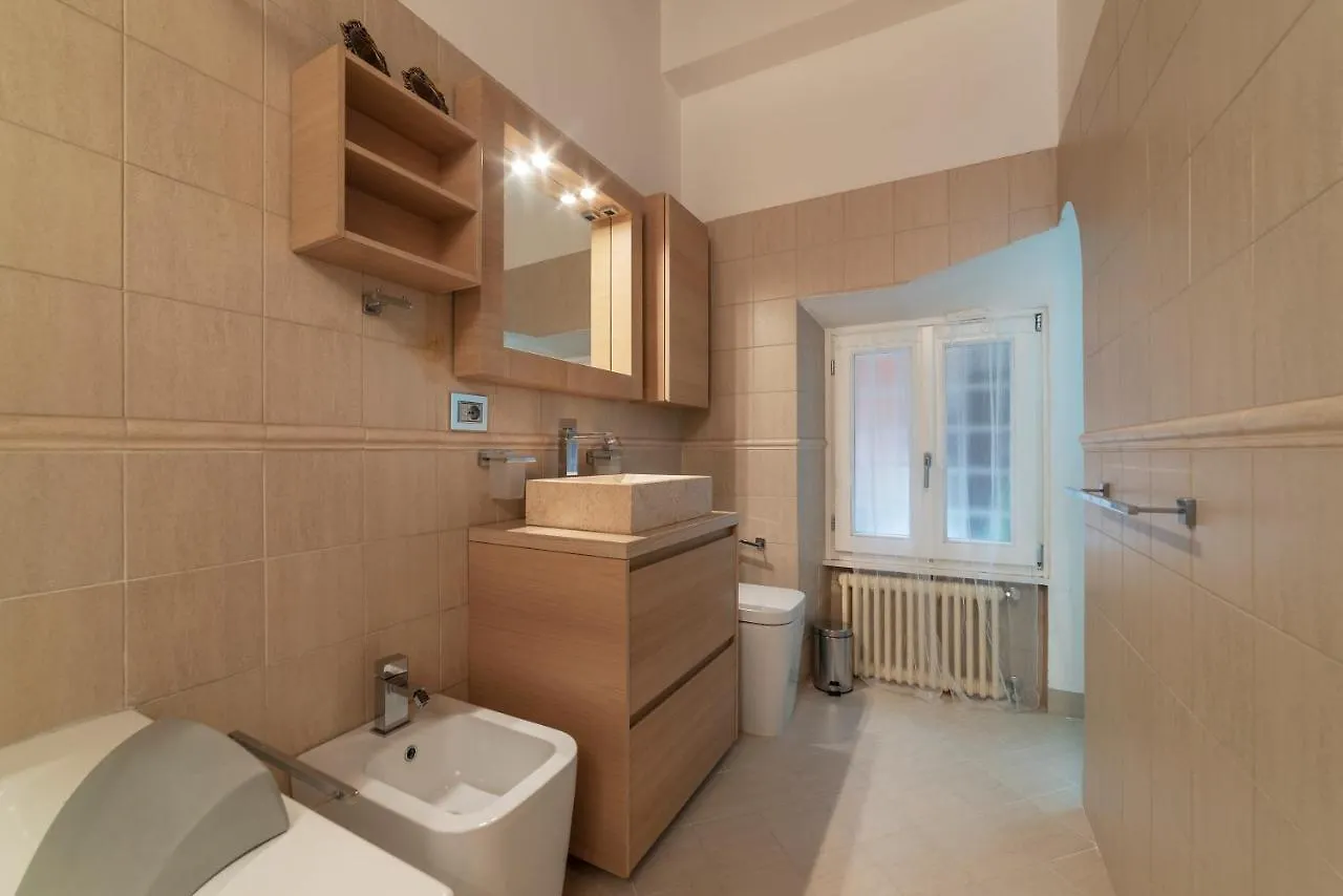 Pantheon Luxury Apartment