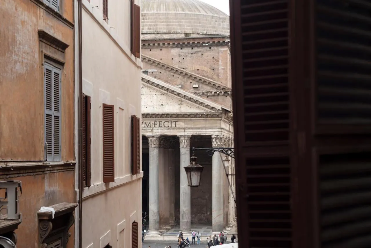 Pantheon Luxury Apartment Rome